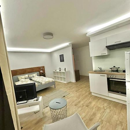 Ar Living Vienna Klosterneuburger Studios ภายนอก รูปภาพ