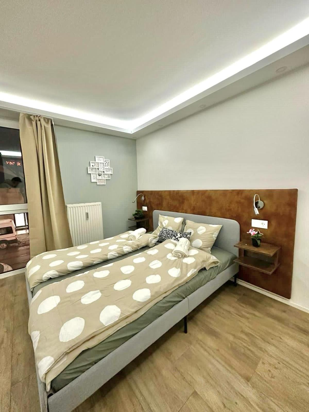 Ar Living Vienna Klosterneuburger Studios ภายนอก รูปภาพ